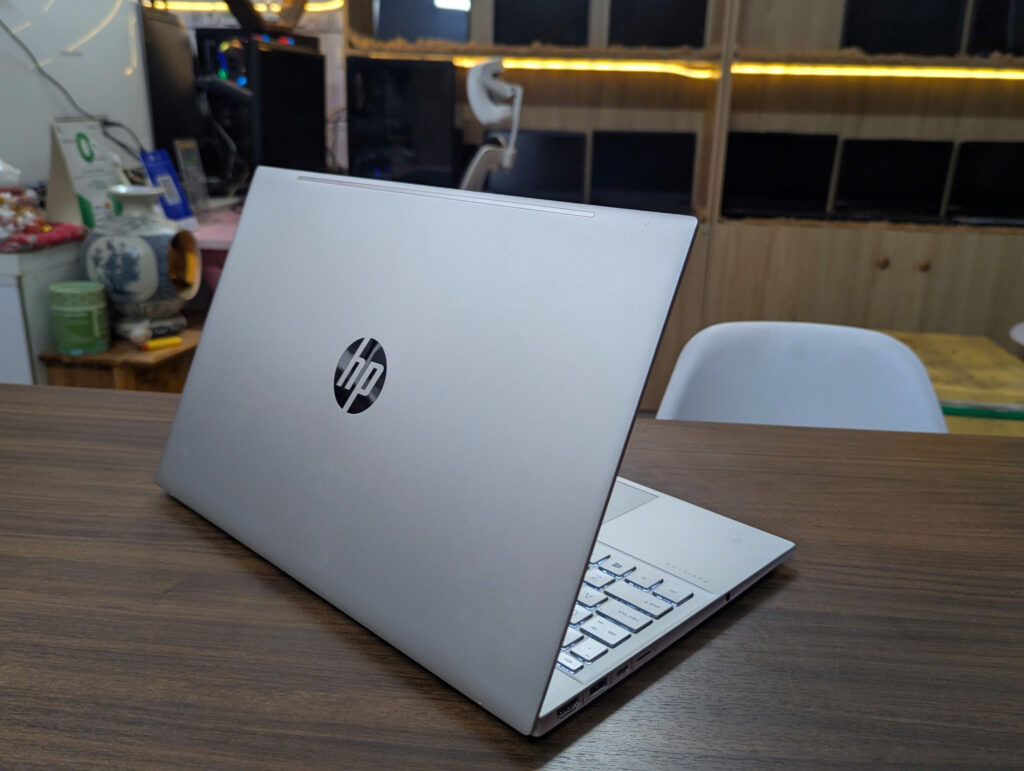 Cửa Hàng Laptop Cũ Thuận An