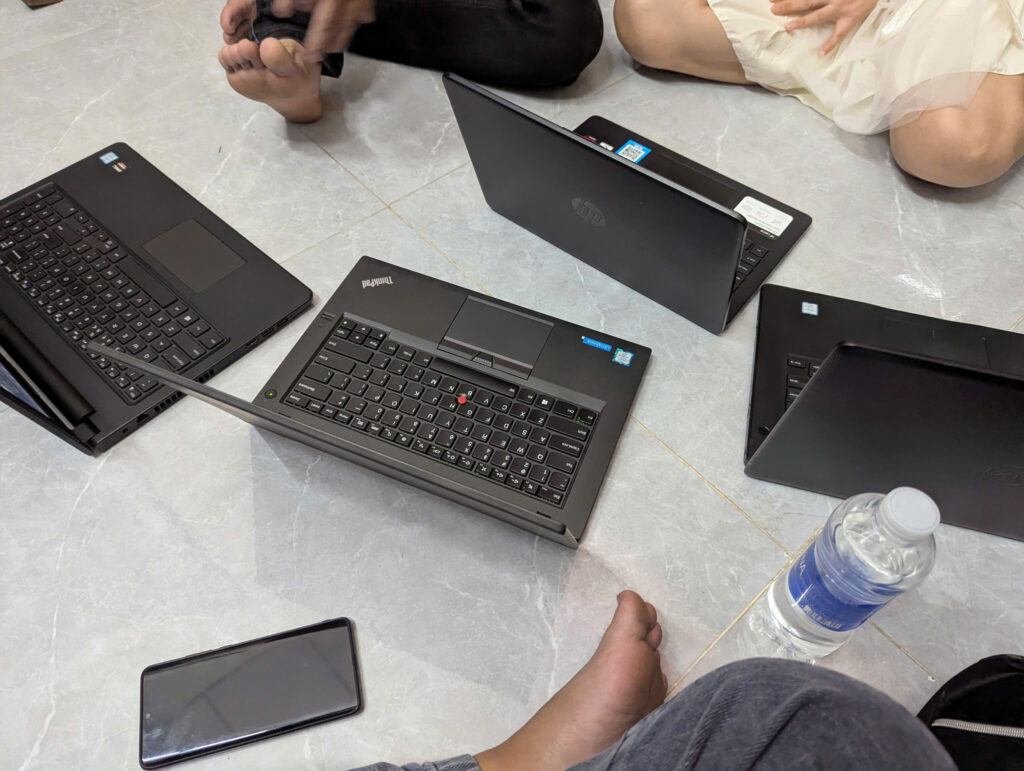 Cửa Hàng Laptop Cũ Bình Dương