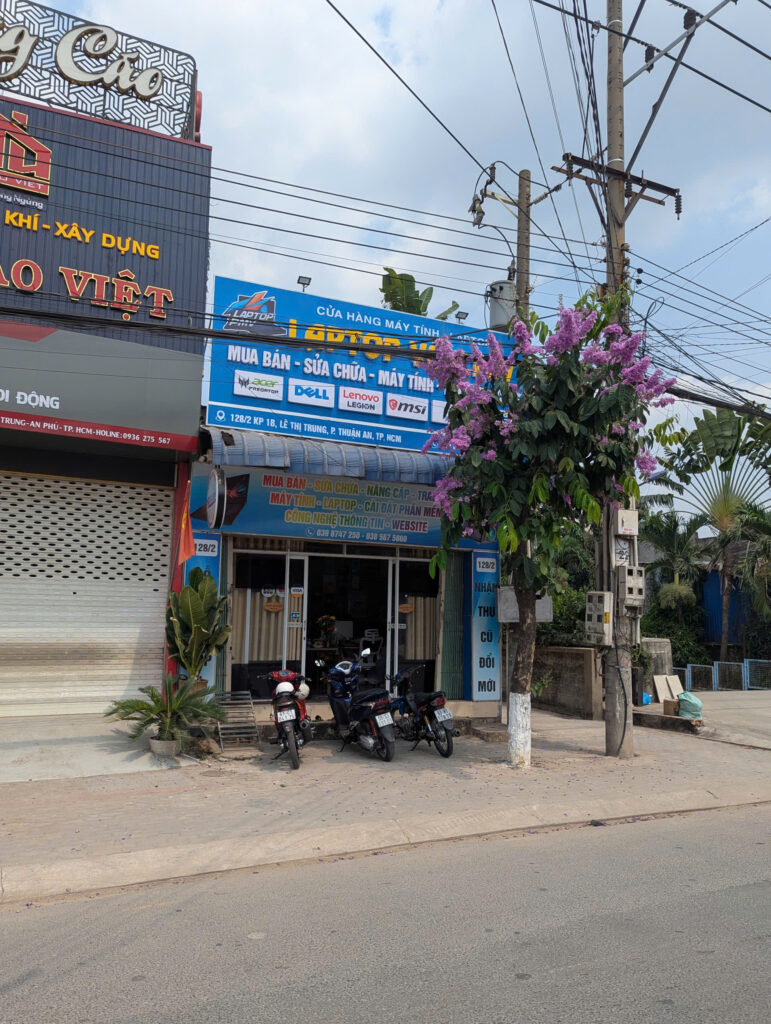 Cửa Hàng Laptop Cũ Dĩ An