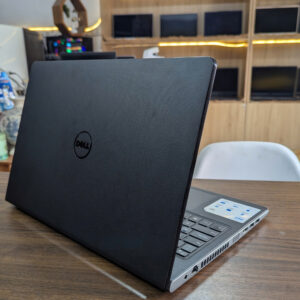 Alternative view of Dell Vostro 3578 I7-8550U/8GB/128GB/Card rời 2GB/15.6inch