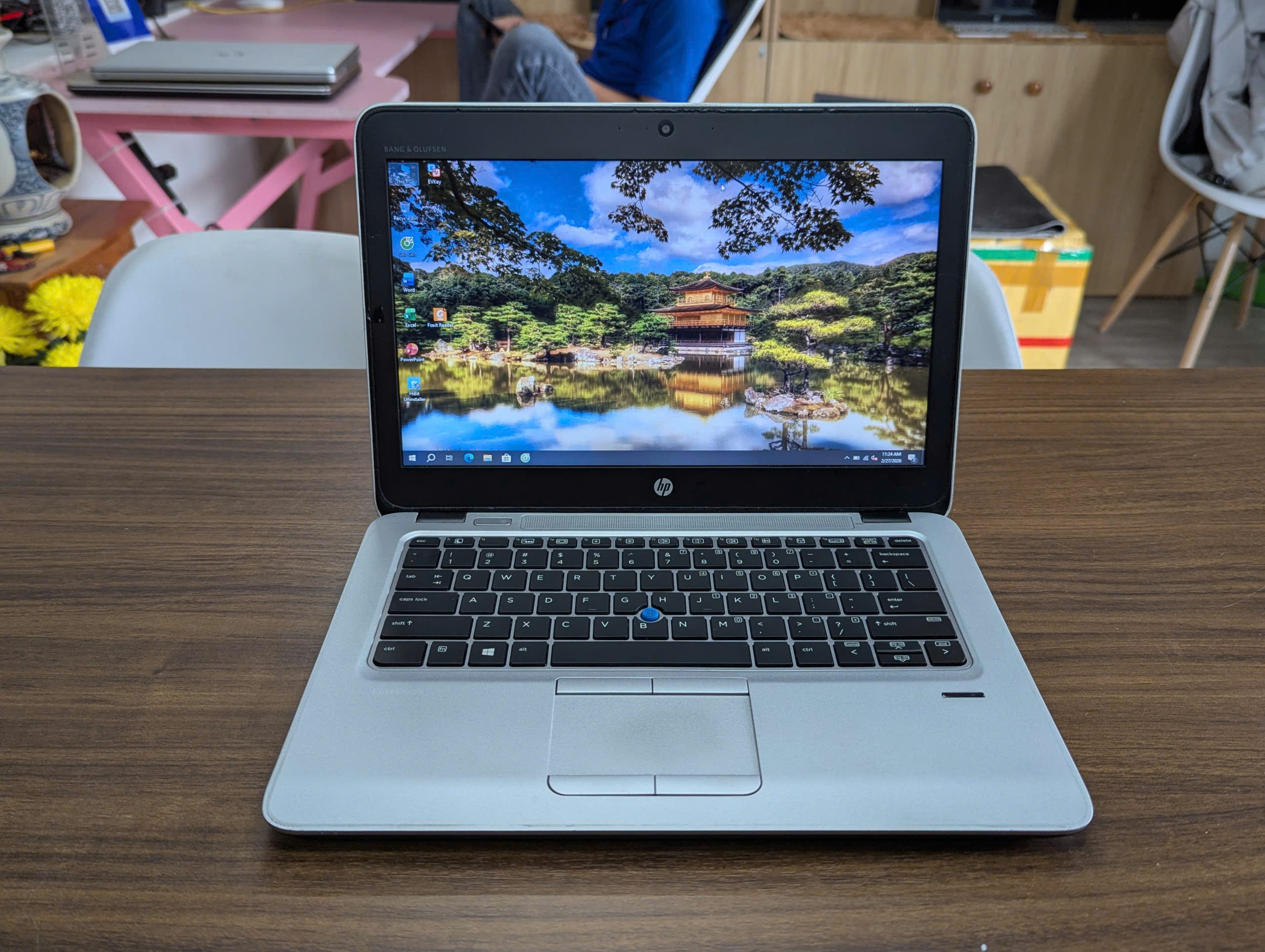 HP Elitebook 820 G3 Văn Phòng Giá Rẻ Core I7-6500U - Ảnh 2