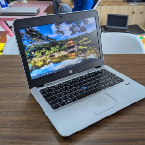 HP Elitebook 820 G3
