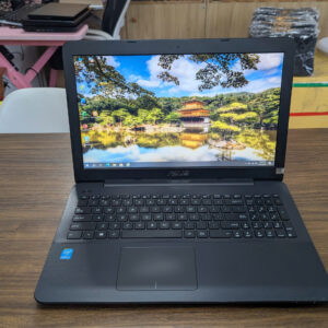 Asus X555LAB
