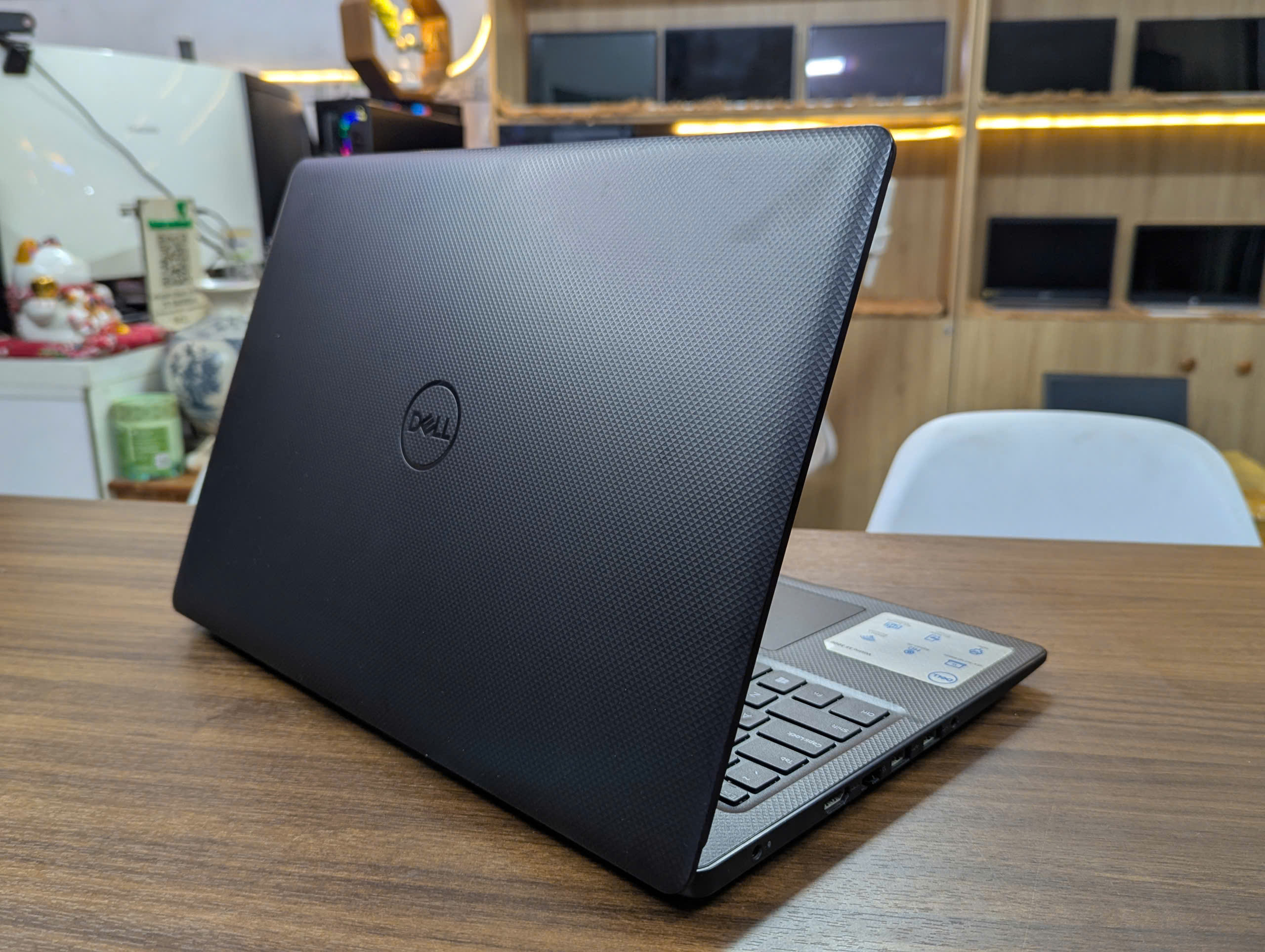 Dell Vostro 3590 Máy Nguyên Bản - CPU I5-10210U / RAM 8GB / SSD NVME 256GB / MÀN 15.6INCH / PIN 4-5H - Ảnh 5