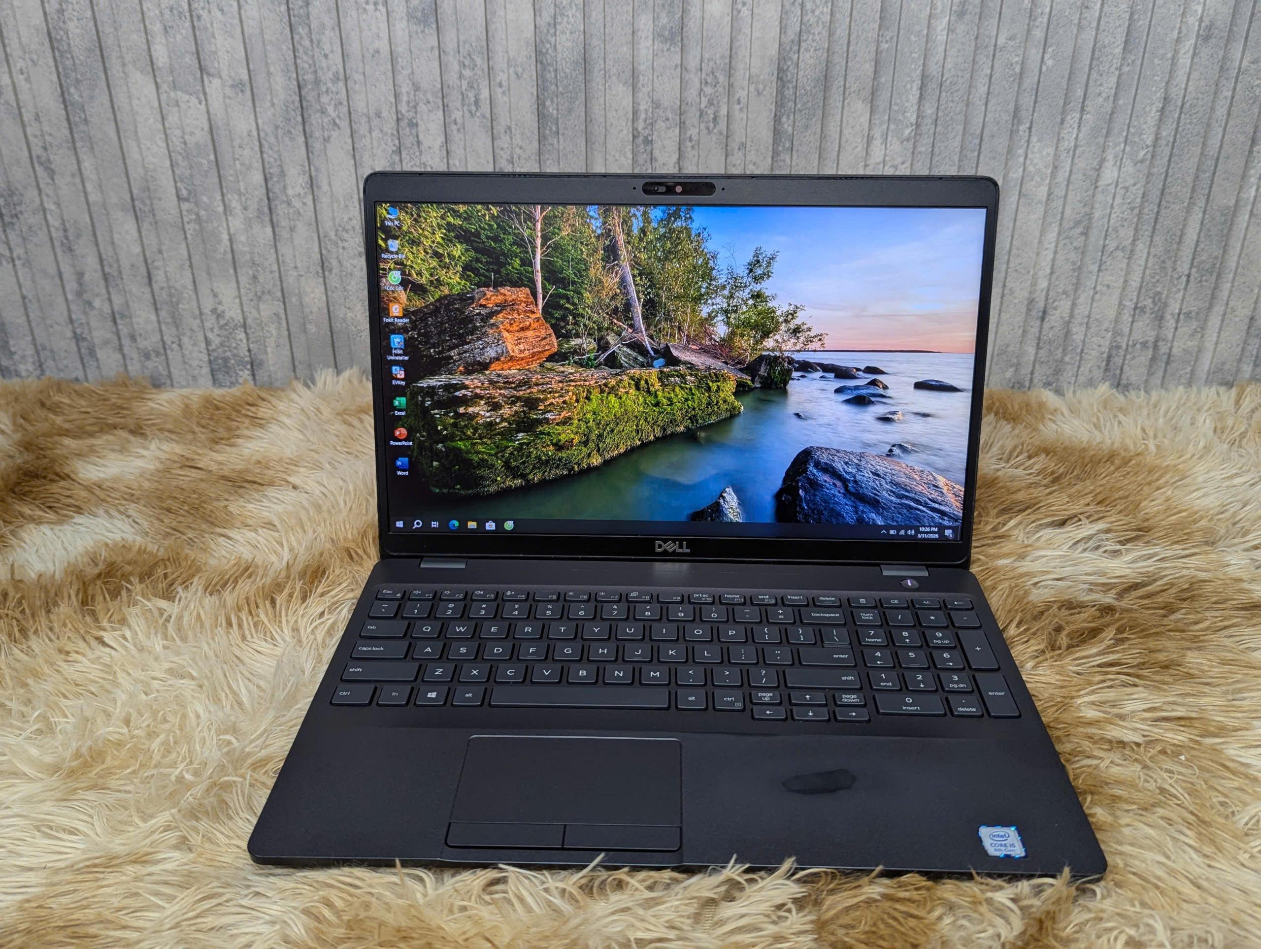 Dell latitude 5500 - Mẫu Laptop Văn Phòng Bền Bỉ