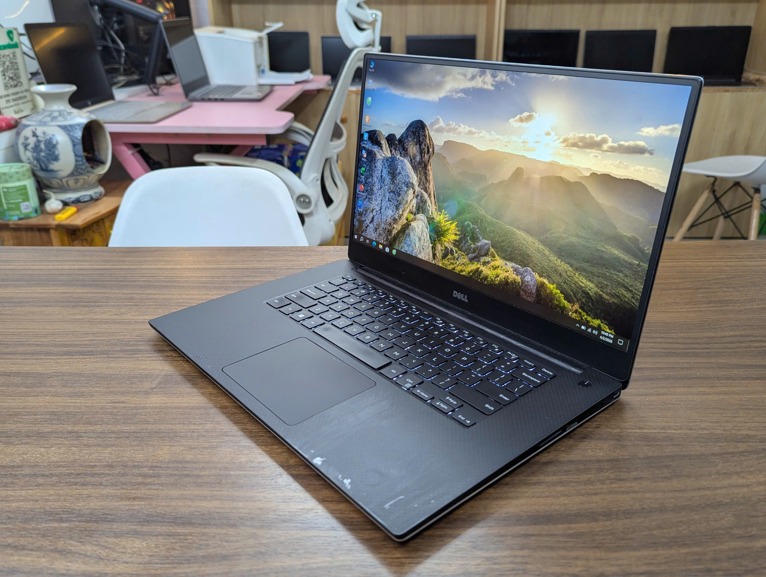 Laptop Trạm Dell Precision 5520 Cao Cấp - Ảnh 4