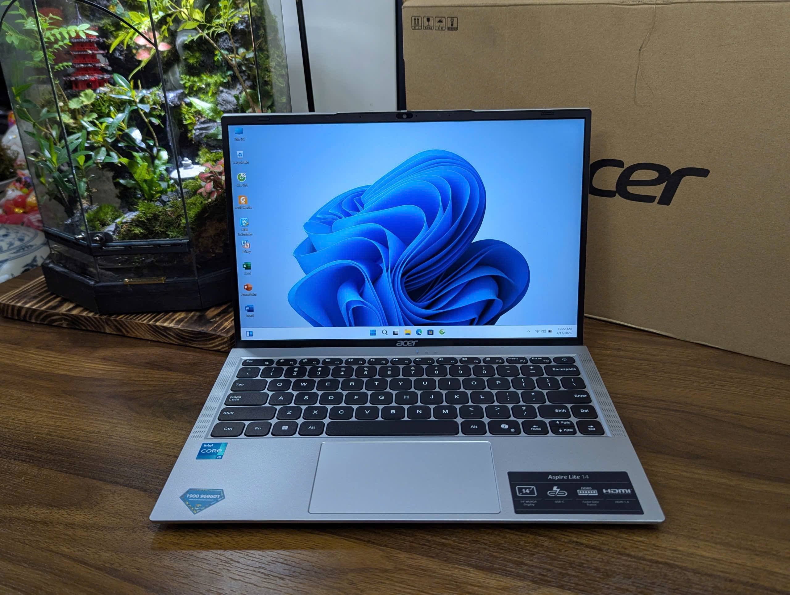Acer Aspire AL14-52M Máy 99% Zin Full Box