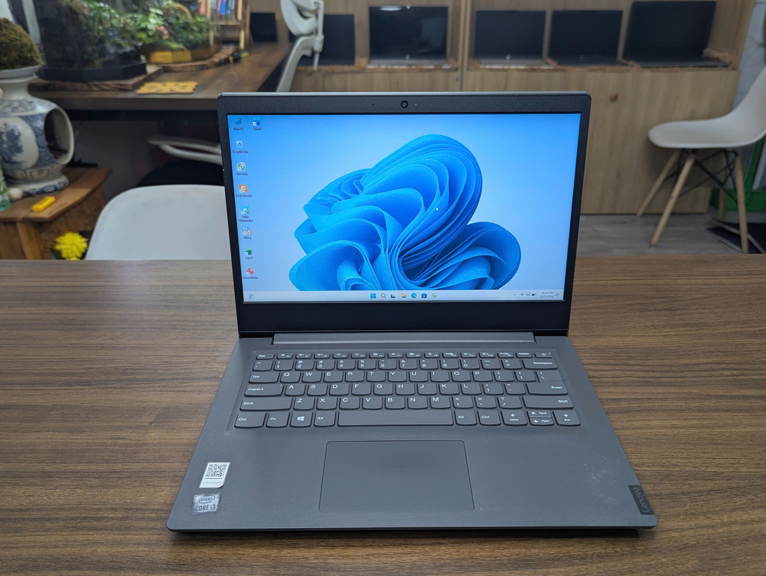 Mẫu Văn Phòng Lenovo V14-IIL Máy Zin Đẹp