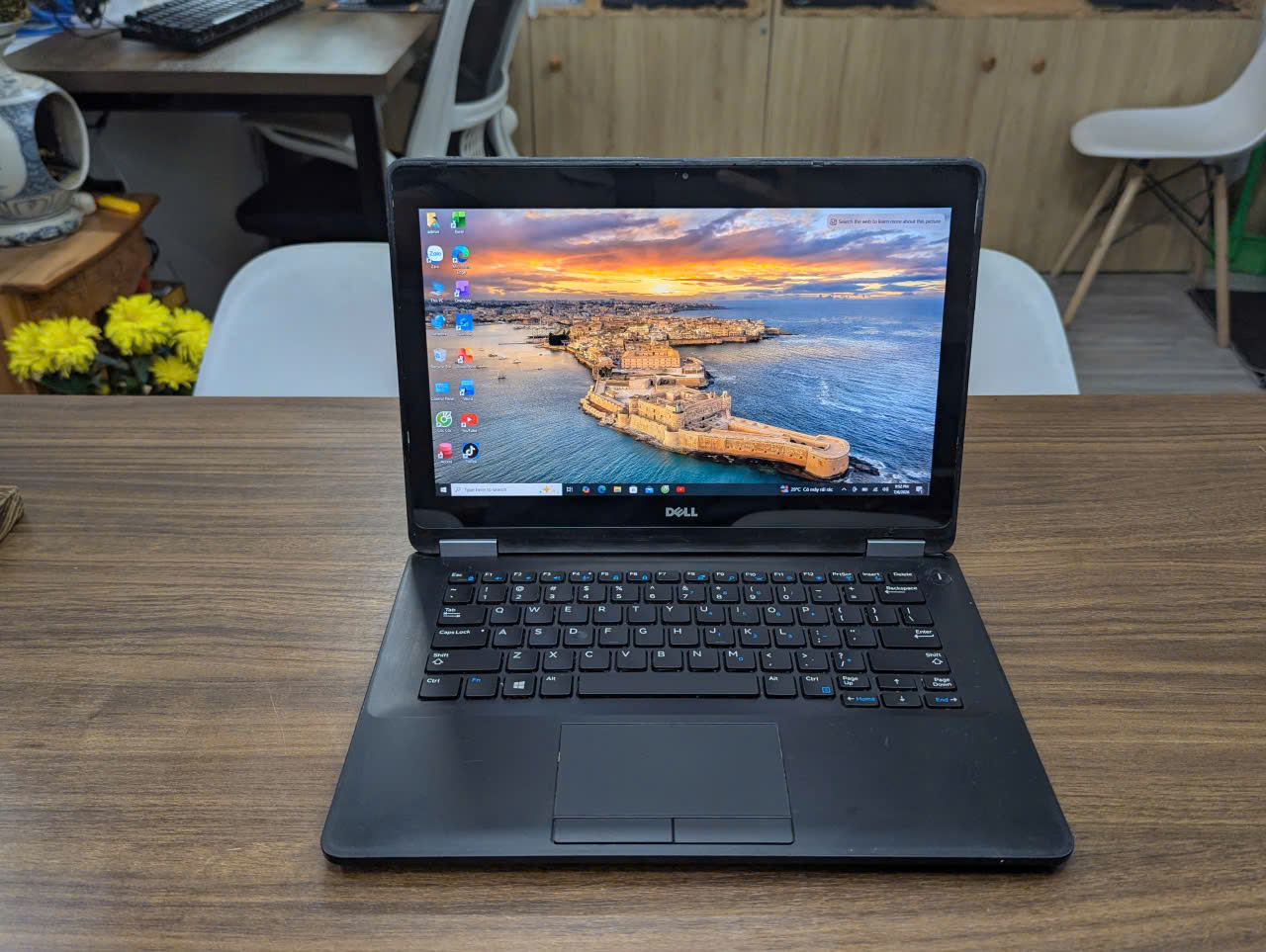 Dell Latitude E7270 (Màn Hình Cảm Ứng Core I7)