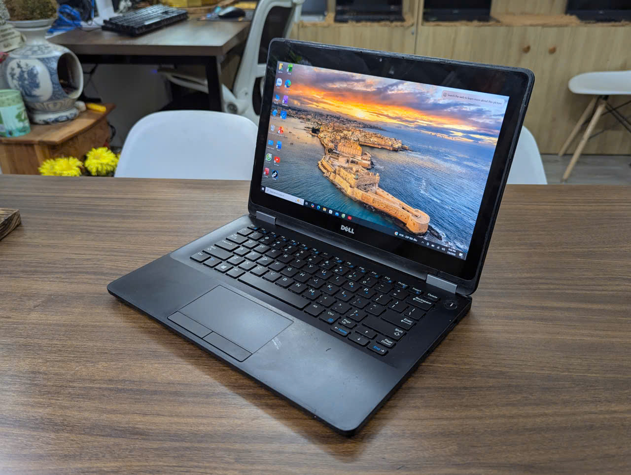 Dell Latitude E7270 (Màn Hình Cảm Ứng Core I7) - Ảnh 3