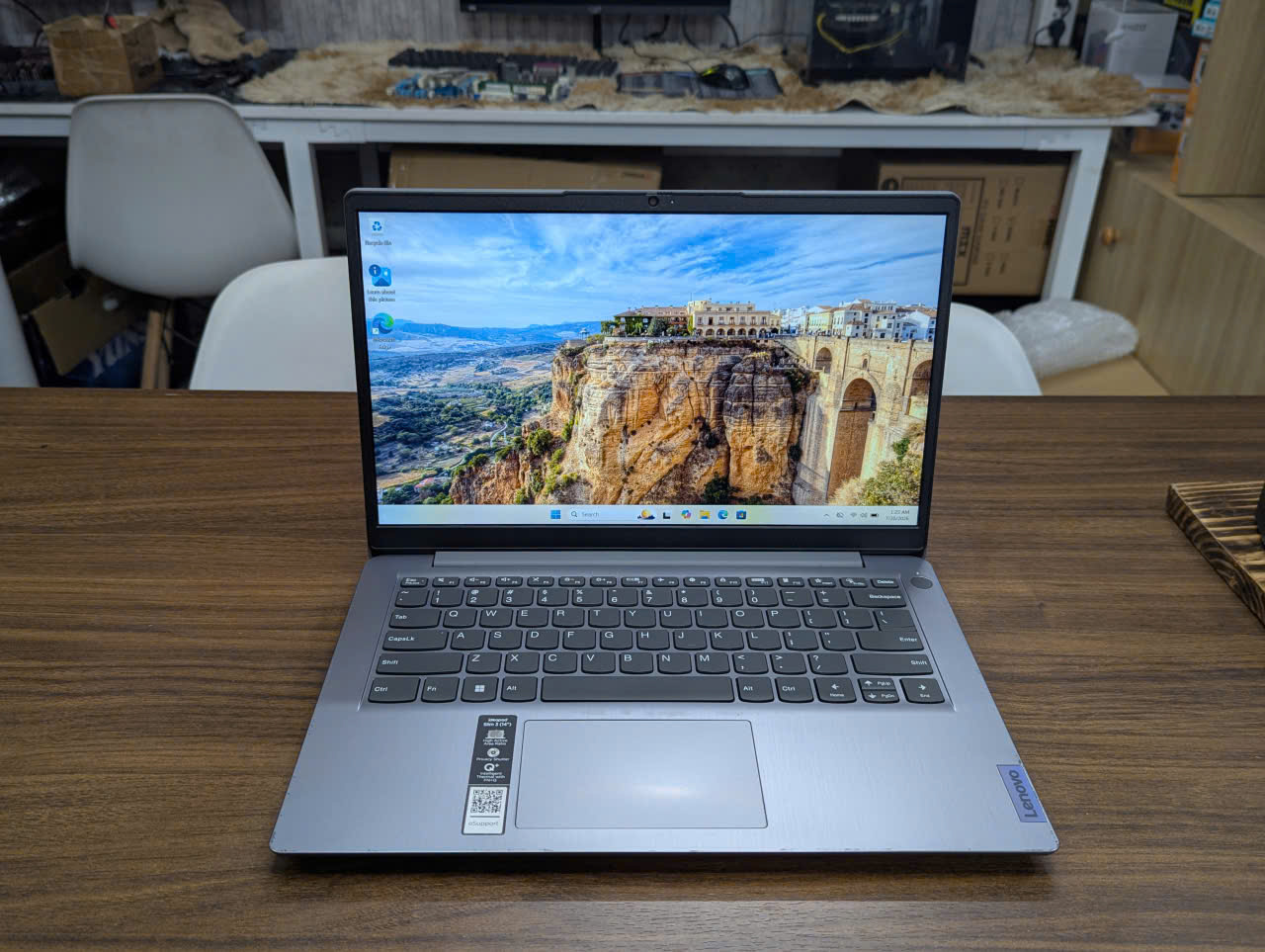 ✨ Mẫu Laptop Văn Phòng Đời Mới Lenovo Ideapad 3 14ITL6