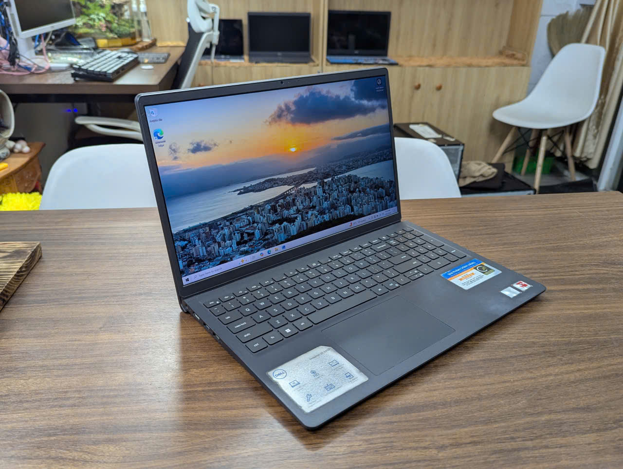 Laptop Dell Inspiron 15 3515 - Ryzen 5 3450U
