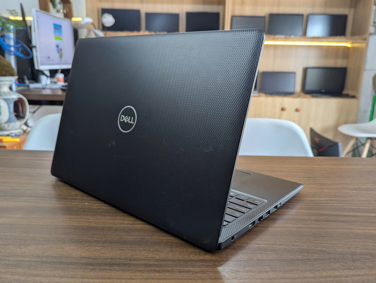 💻 DELL VOSTRO 3590 – CORE I5 THẾ HỆ 10 MẠNH MẼ