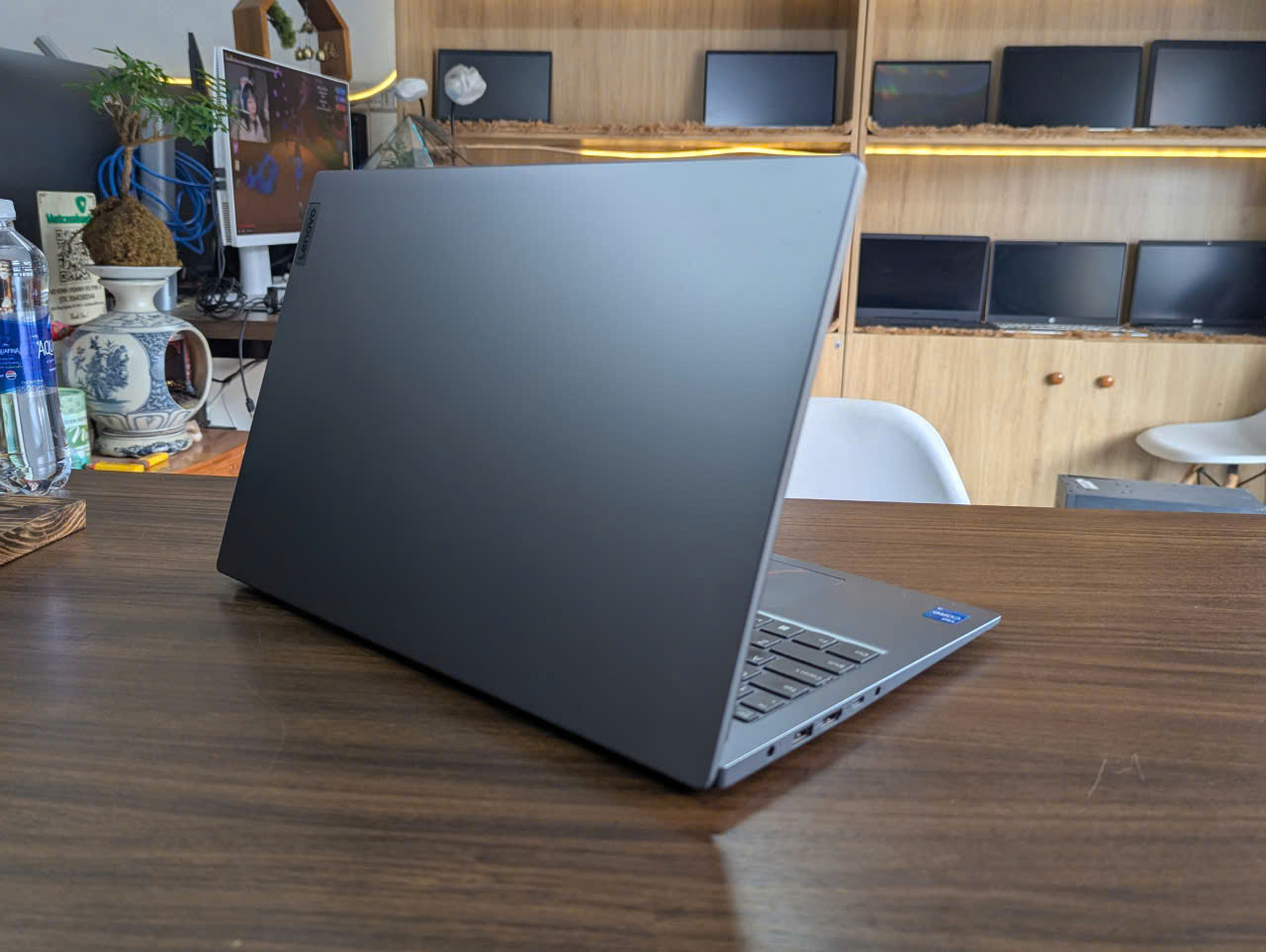 ⭐LAPTOP LENOVO CORE I5 THẾ HỆ 13 DDR5 MÁY 90% - Ảnh 5