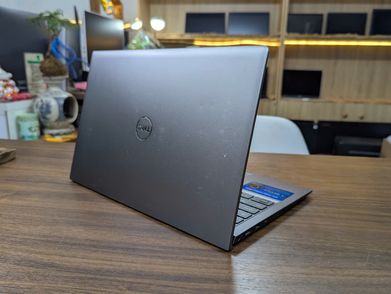 💥 XẢ KHO GIÁ SỐC: DELL VOSTRO 14 5410 – CHIP I5 GEN 11 DÒNG H HIỆU NĂNG CAO