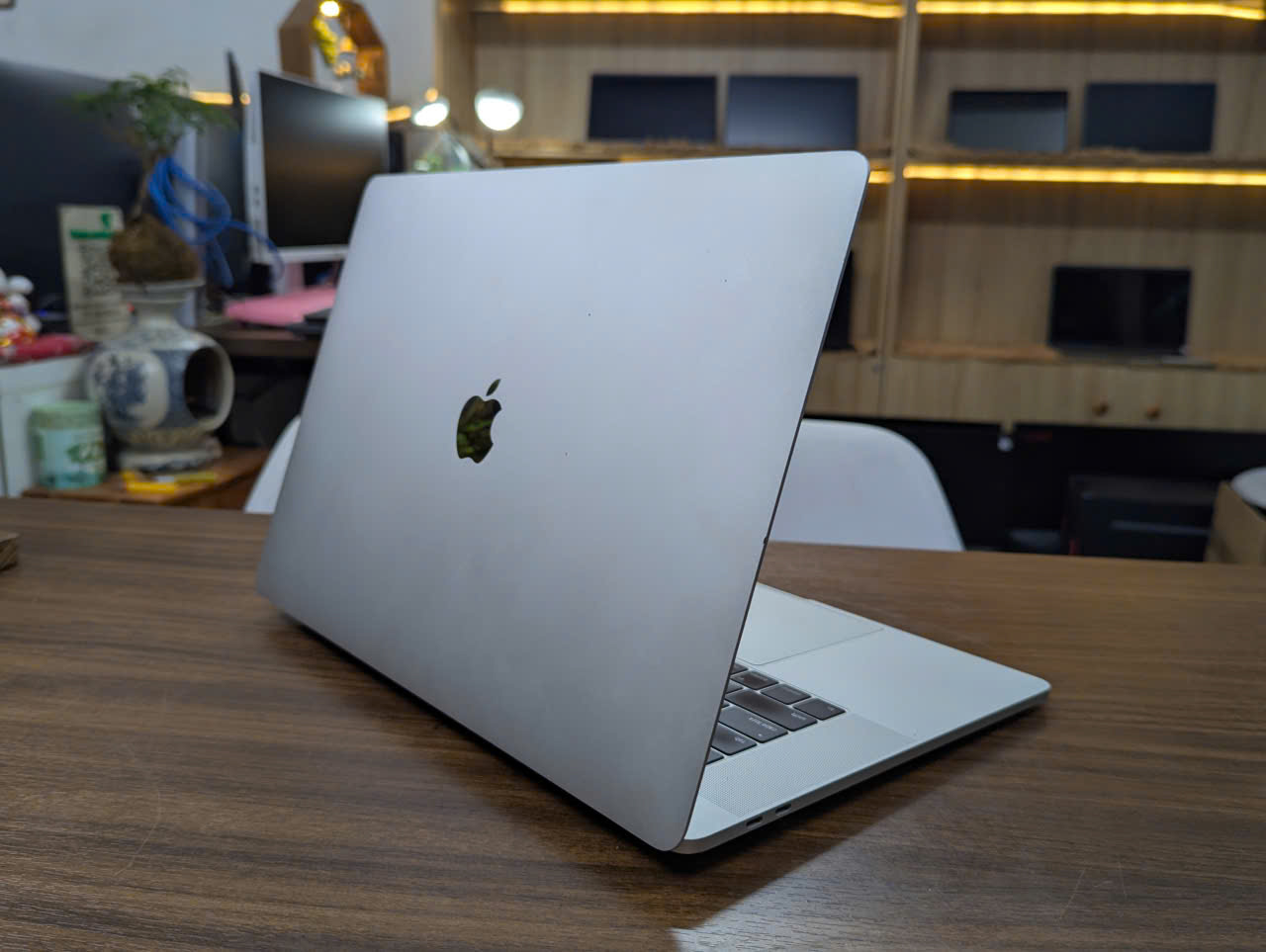 ⭐MACBOOK PRO 15 INCH 2016 – MÀN RETINA CỰC ĐẸP, CORE I7 - Ảnh 5