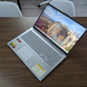 💥 ASUS VIVOBOOK GO 15 E1504FA – ULTRABOOK ĐỜI MỚI,RYZEN 5 7520U/RAM 16GB DDR5 - Ảnh 6