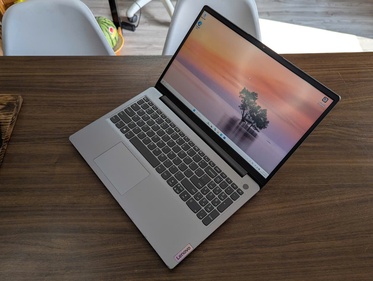 💻 Lenovo IdeaPad 3 mỏng nhẹ, Core i5 Gen 11 / SSD 512GB - Ảnh 6