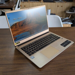 💻 Acer Swift 3 SF315-52 – Core i5Gen8 Vỏ nhôm vàng đồng mỏng nhẹ
