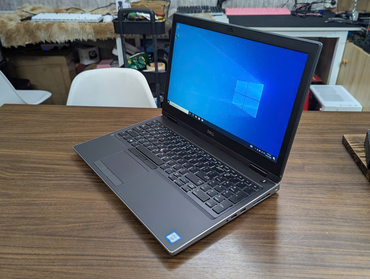💻 Dell Precision 7540 – Máy Trạm Đồ Họa 3D Cực Bền Giá Xả Cực Hời 9Tr9
