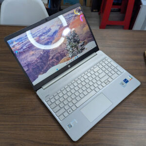 🔥 HP 15s – Core i7-1255U/RAM 16GB/SSD NVMe 512GB – Sale Cực Rẻ Chỉ 7Tr5