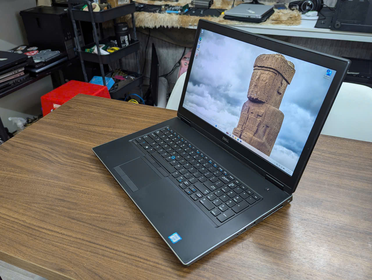💥 KHỦNG LONG MÁY TRẠM 17.3": DELL PRECISION 7730 – XEON + RAM 32GB + QUADRO P4200 8GB (13Tr) - Ảnh 3